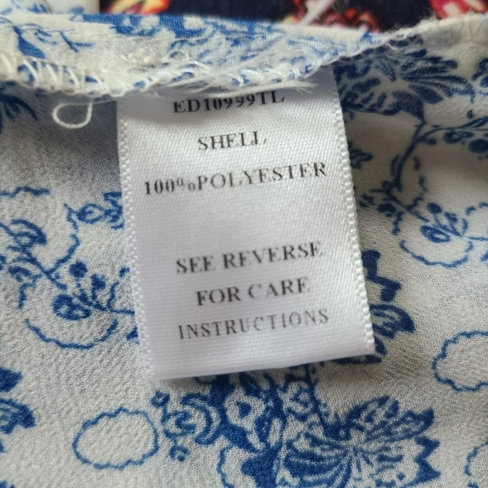En Creme Blue Floral Print Sheer Tunic Size Small - Picture 12 of 12